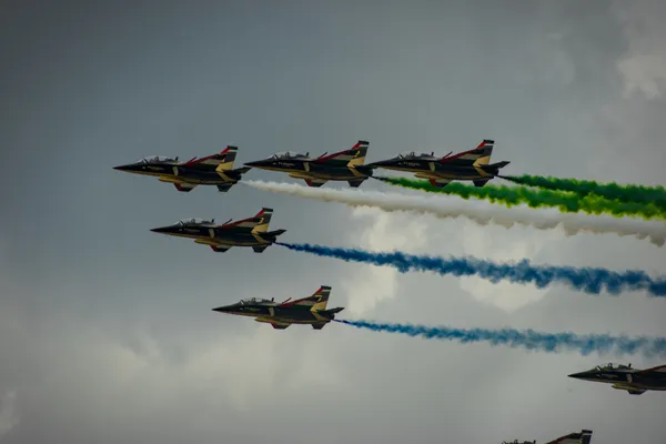 aviation uae smokeon